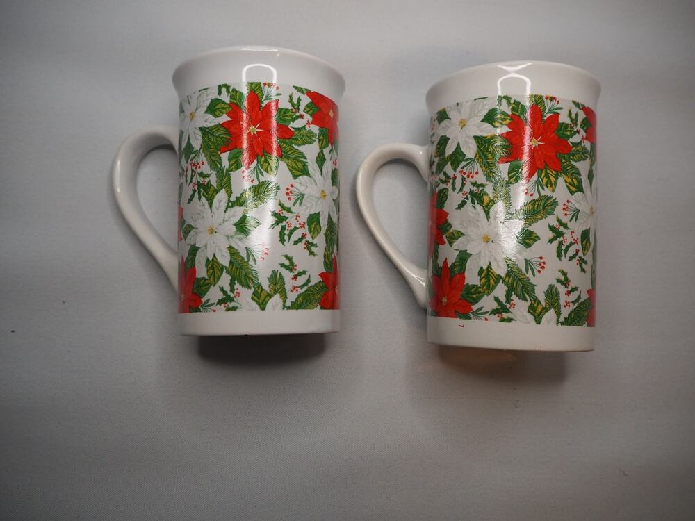 Royal Norfolk Poinsettia Christmas Mugs Set of 2 14oz Holiday Floral Ceramic
